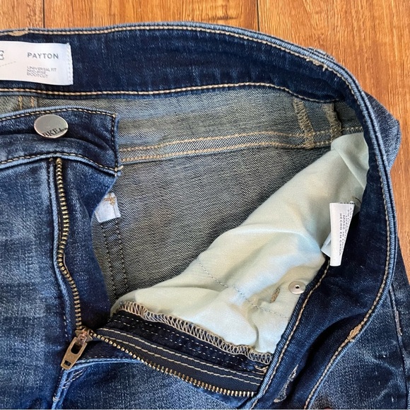 BKE Women’s Blue Payton Mid Rise Boot Cut Jeans Size 28 x 32 - Picture 4 of 15
